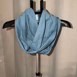 Maggie’s Organics 100% Organic Blue Wrap Scarf